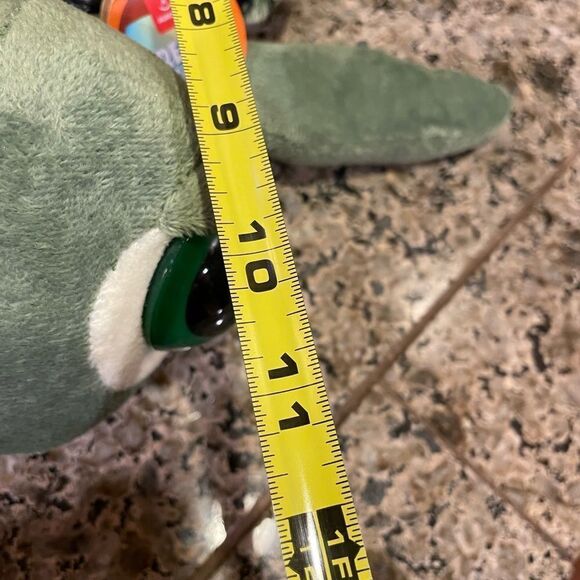 Aurora Dreamy Eyes Turtle Plush Turtle - Picture 14 of 16